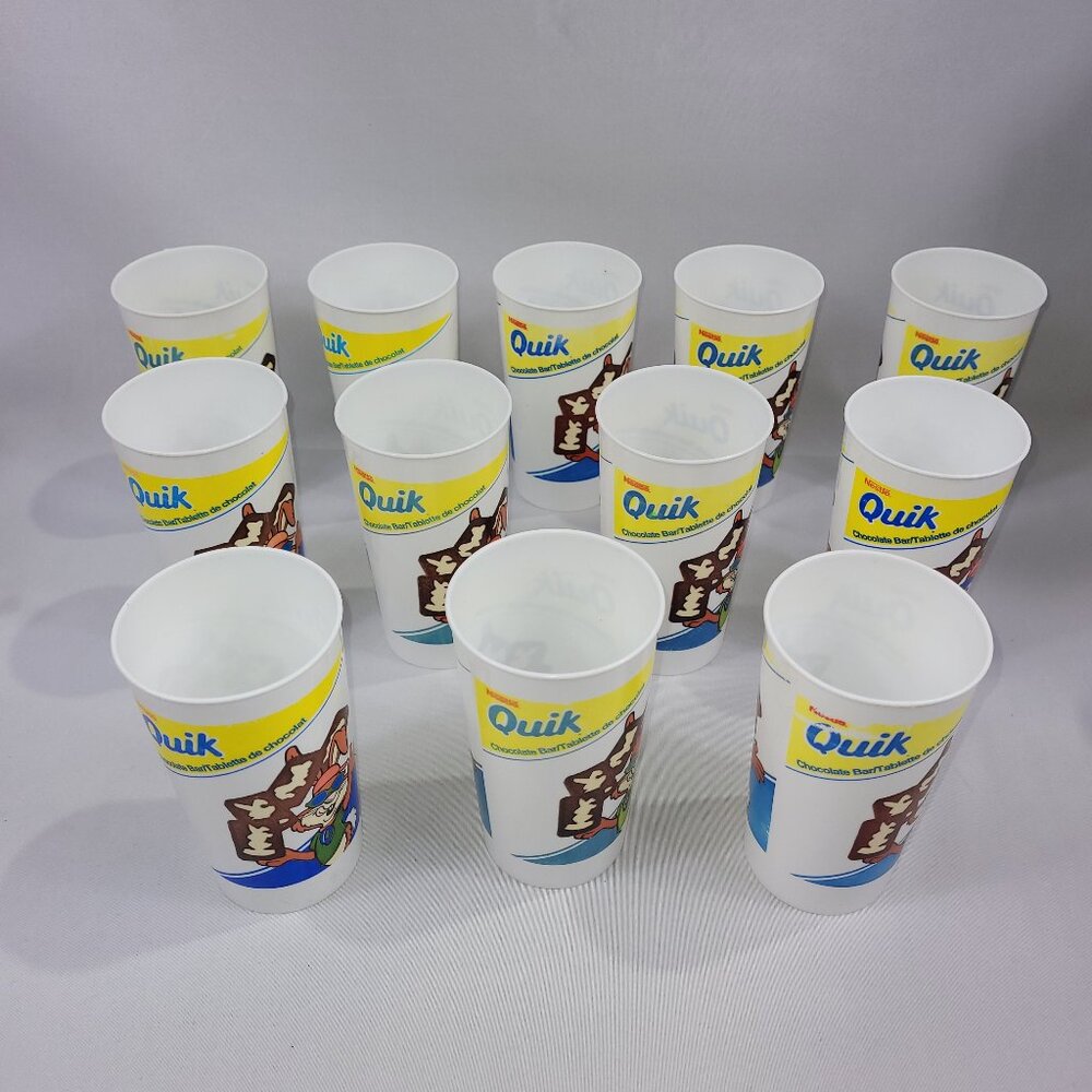 Collector Cup Nestle Quick 5" Vintage Rabbit Hot Chocolate Plastic Canada Set 12